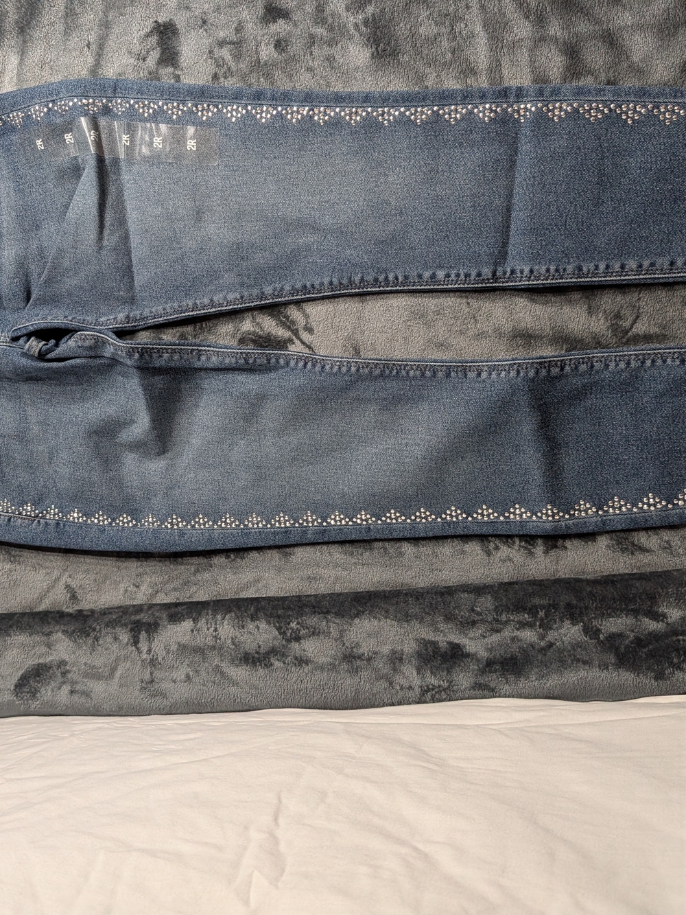 Express Silver Side Beaded Ankle Legging Mid Rise